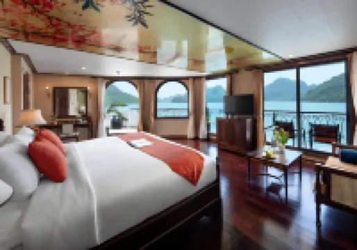 Indochine Lan Ha Bay