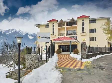 Club Mahindra Snow Peaks Manali Отели рядом с достопримечательностью «Igloo stay sethan»
