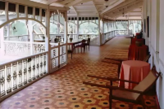 Dune Barr House - Verandah in the Forest