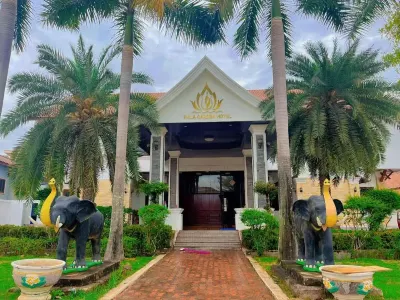 PALA Garden  Hotel Hotels in der Nähe von Vanglaung creek ຕາດວັງຫລວງ