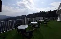 The Town Ville - น้ำพุร้อน