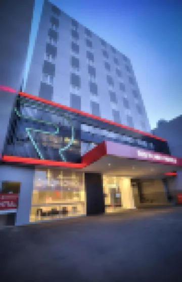 Monoloog Hotel Jakarta Pasar baru Hotel dekat Kemayoran Station