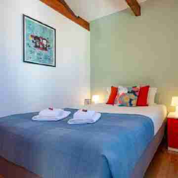 Antero Quental Residence Rooms