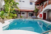Voco Lake Nicaragua - Granada by IHG - Pools
