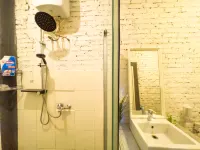 Brickstone by Nginapsini