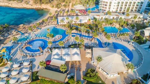 Adams Beach Hotel & Spa - bar