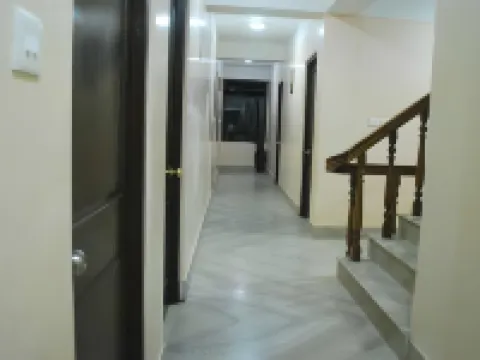 Hotel Royal Residency