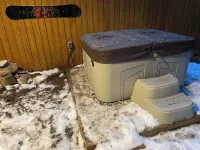 Family/Pet Friendly - Hot Tub - TESLA Charger