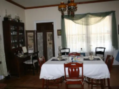 Country Manor Hotels in Vance County