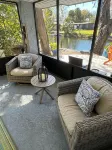 Relax on the beautiful Weeki Wachee River at the charming Seahorse River House!