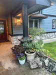 Chalet in the Majestic Redwoods 5 mins to Redwood National parks & Smith River. 제데디아 스미스 레드우즈 주립공원 주변 호텔