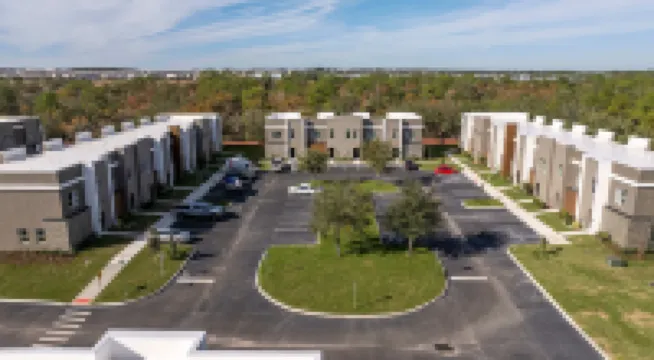 新4卧室住宅私人泳池趣味主題