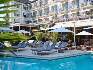 怡東大湖景酒店