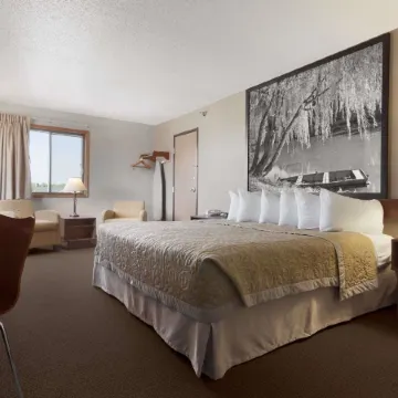 Super 8 by Wyndham Sioux Falls/41st Street