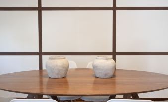 Seaside Elegance Brand New 2BD Luxury Stay