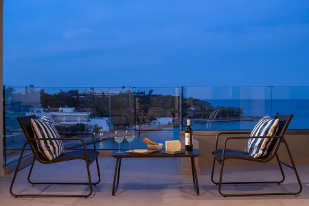 Altius Blue Apartments Отели рядом с достопримечательностью «Спиналонга»