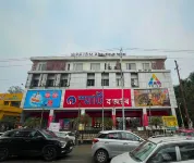 稜鏡飯店 Dhekiakhowa Bor Namghar附近的飯店