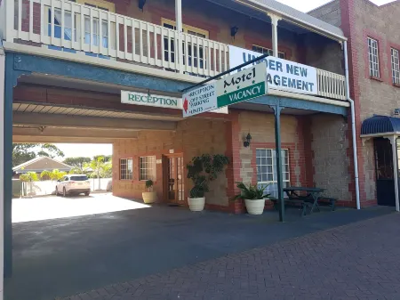Motel Goolwa Отели в г. Хиндмарш Айленд