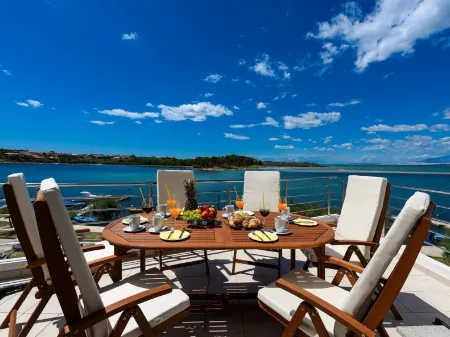 Modern Villa in Nin with Terrace