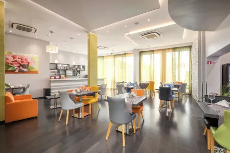 Wellness Hotel Villa Magdalena Отели в г. Тухељске Топлице