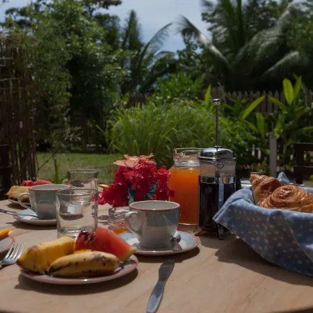 L'Hirondelle Self Catering Guest House