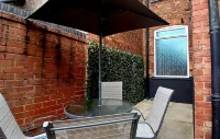 Stone Pit Apartments Hotels in Newton-le-Willows