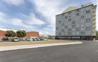 B&B Hotel Roma Fiumicino Aeroporto Fiera 2 Отели в г. 