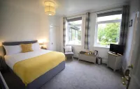 Atholl House Skye Hotels near Talisker Distillery