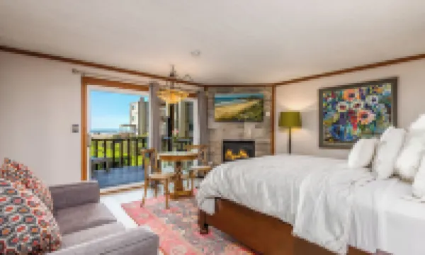 Little Creek Cove Beach Resort