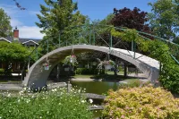 Isaiah Tubbs Resort & Conference Centre - parking