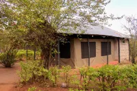 Mara Forest Camp Các khách sạn ở Ololaimutiek Village