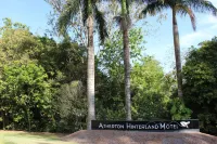 Atherton Hinterland Motel Hotels in Yungaburra