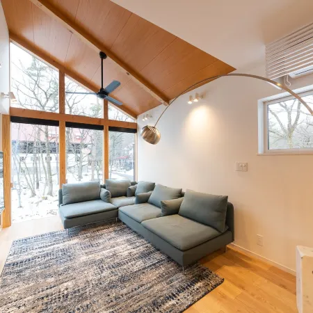 Black Crane Chalet