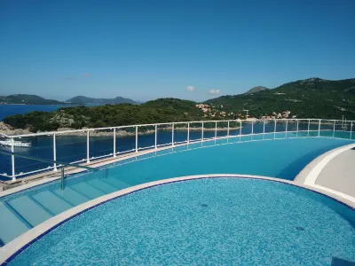 Villa Paradiso 2 Hotels near Trsteno Arboretum