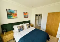 Charles Hope Salisbury Centre Hotels in Salisbury