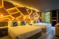 Los Patios Cool Living - Rooftop Pools