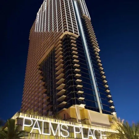 Palms Place Hotel and Spa