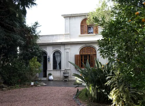 Cane B&B - 2 ดาว