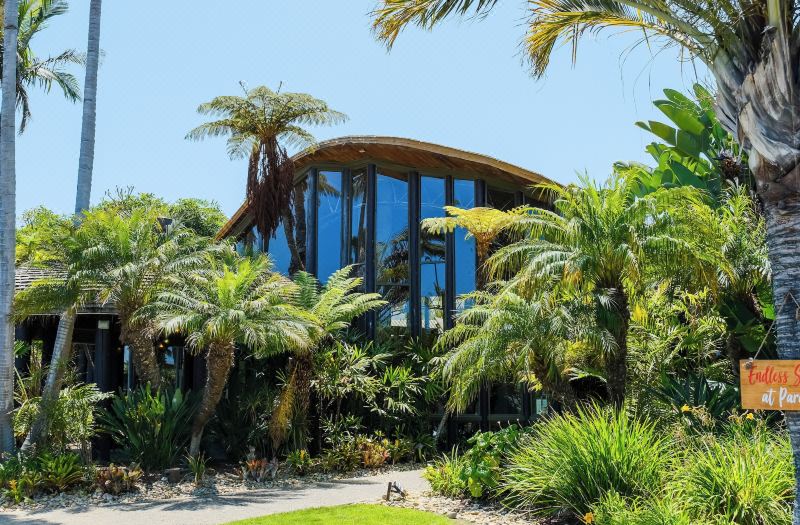 Paradise Point Resort & Spa