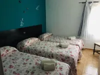 Hostal Catedritos Ibéricos A-5 Km 154 A 5 KM de Oropesa A 1 KM de Herreruela de Oropesa Hotels in El Gordo