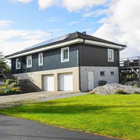 Holiday Home in Henån