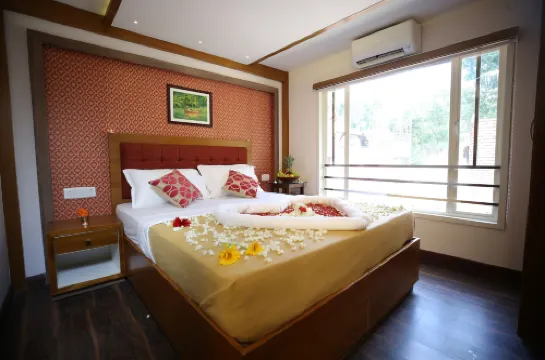 Southern Panorama Houseboats