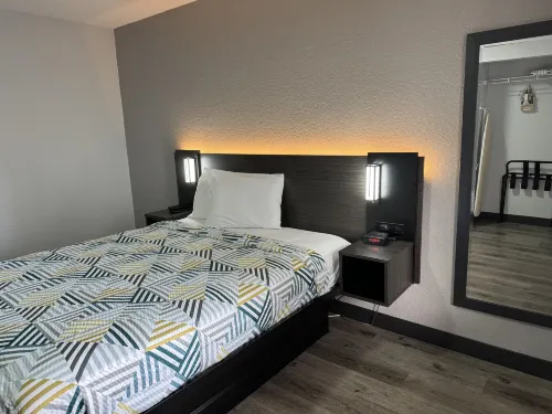Studio 6 Extended Stay - West Palm Beach, FL - Beach