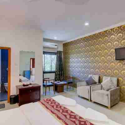 Hotel Heera Excutive Rooms