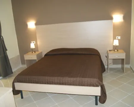 ゴルフォ クシフォニオ アウグスタのホテル