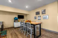 WoodSpring Suites Jacksonville - South