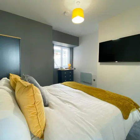 Chelsea Suite Sasco Apartments