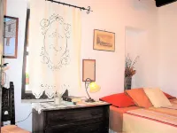 Ampelos Estate - Merinäköala