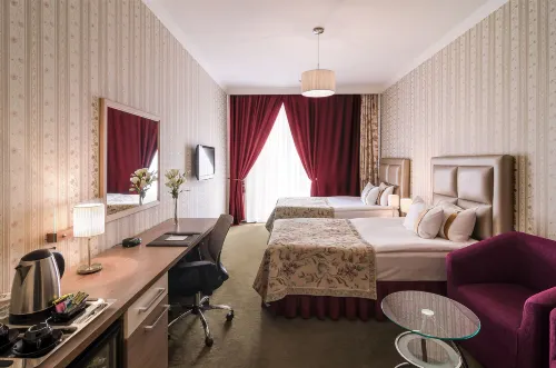 Flowers Hotel