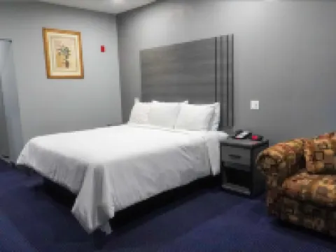 Americas Best Value Inn and Suites Bush International Airport